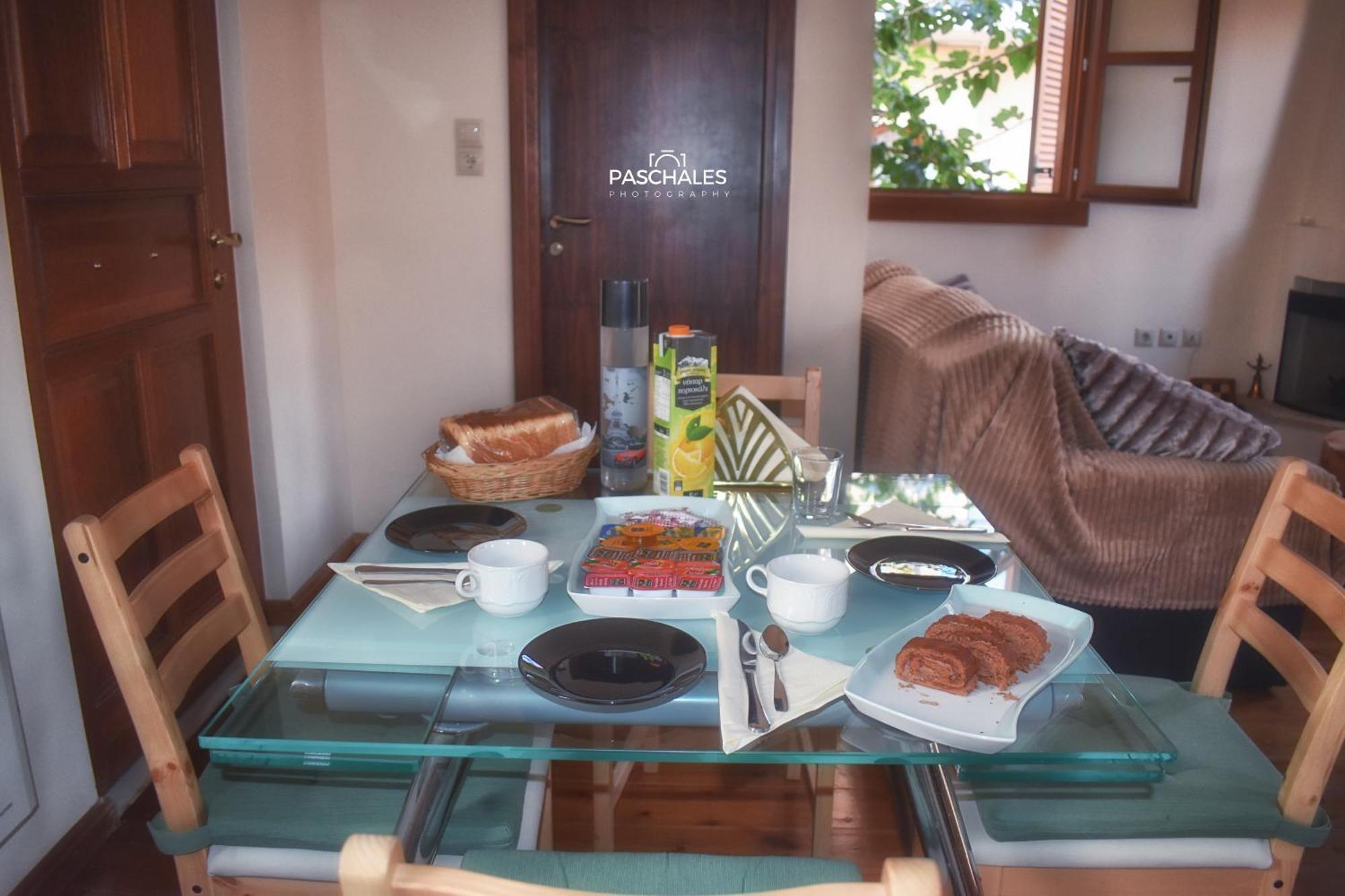 Delfi'S Cozy Maisonette ภายนอก รูปภาพ